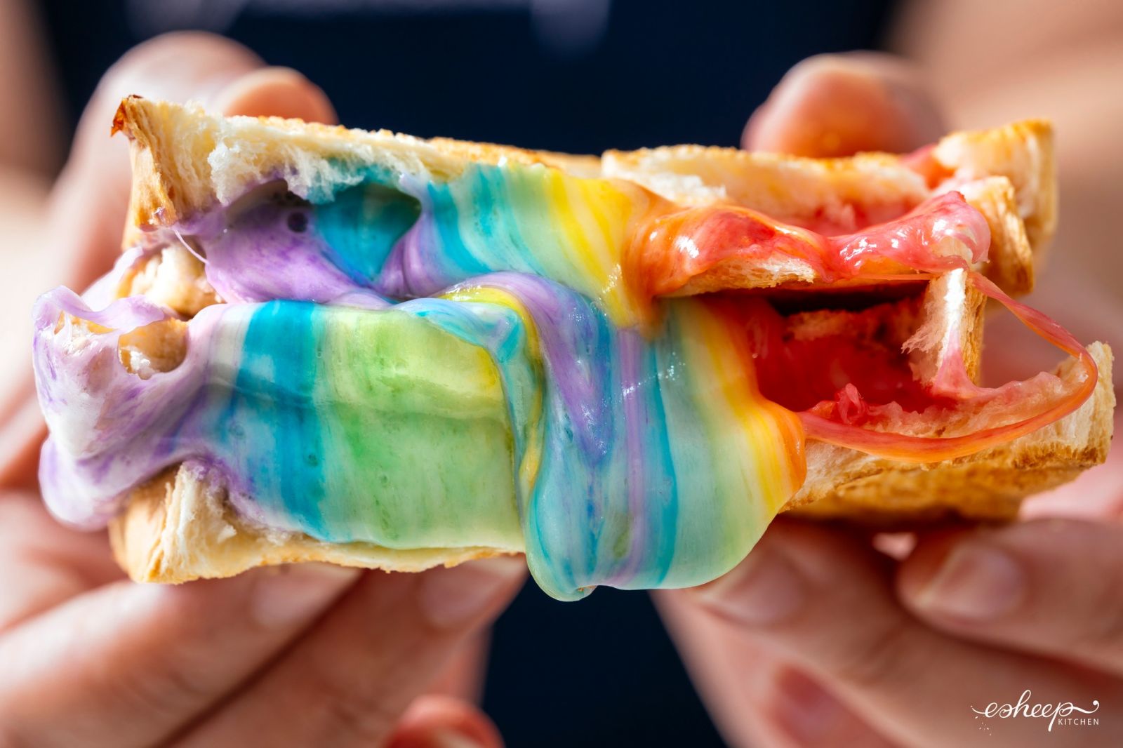 BÁNH SANDWICH CẦU VỒNG XINH XẮN